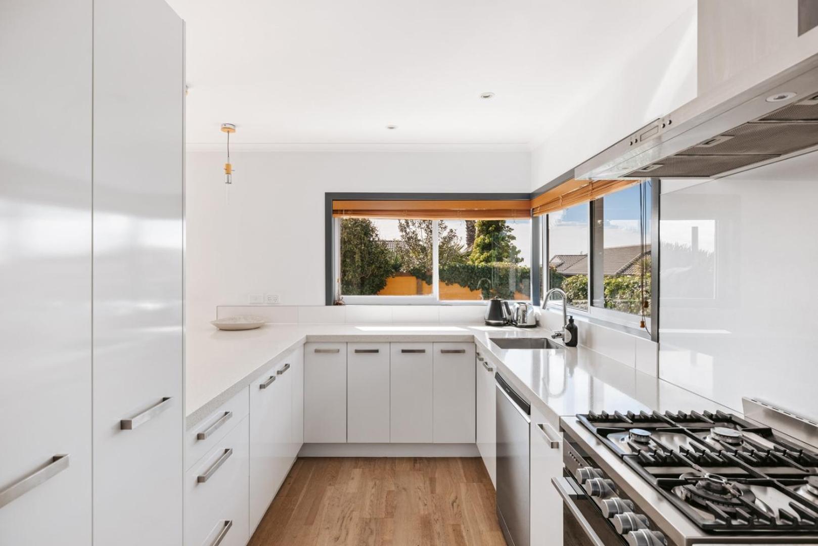 Seaside Beach Retreat - Outdoor Living Villa Mount Maunganui Esterno foto